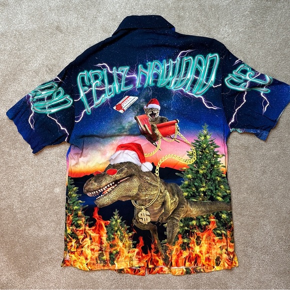 Christmas cat & dinosaur Hawaiian shirt - Picture 5 of 5